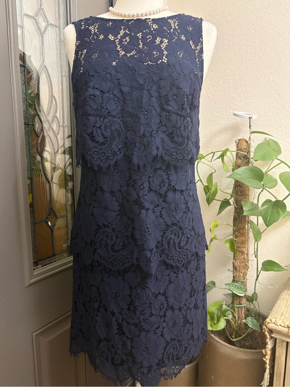 Lauren Ralph Lauren Navy Lace Sleeveless Shift Dress - Picture 2 of 7
